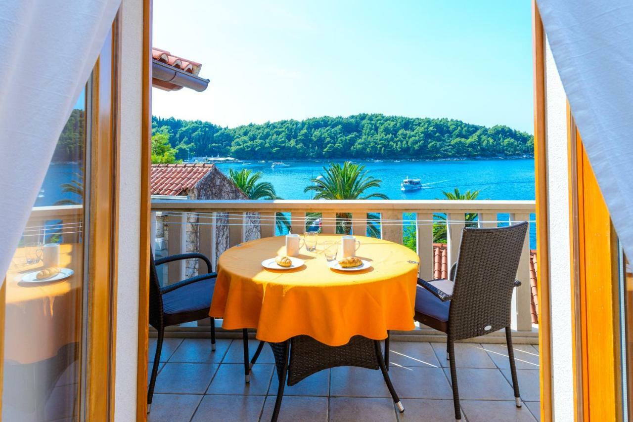 Apartments Petar 챠브타트 외부 사진