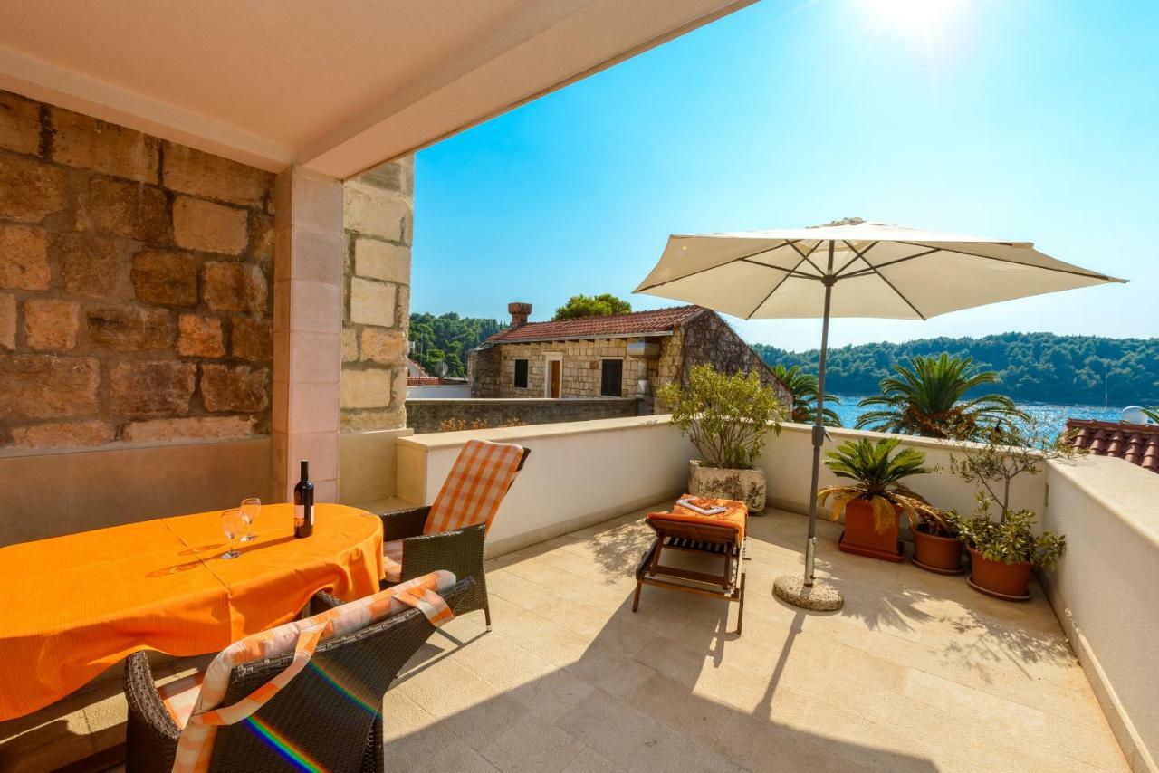 Apartments Petar 챠브타트 외부 사진