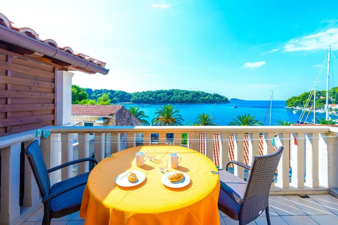 Apartments Petar 챠브타트 외부 사진