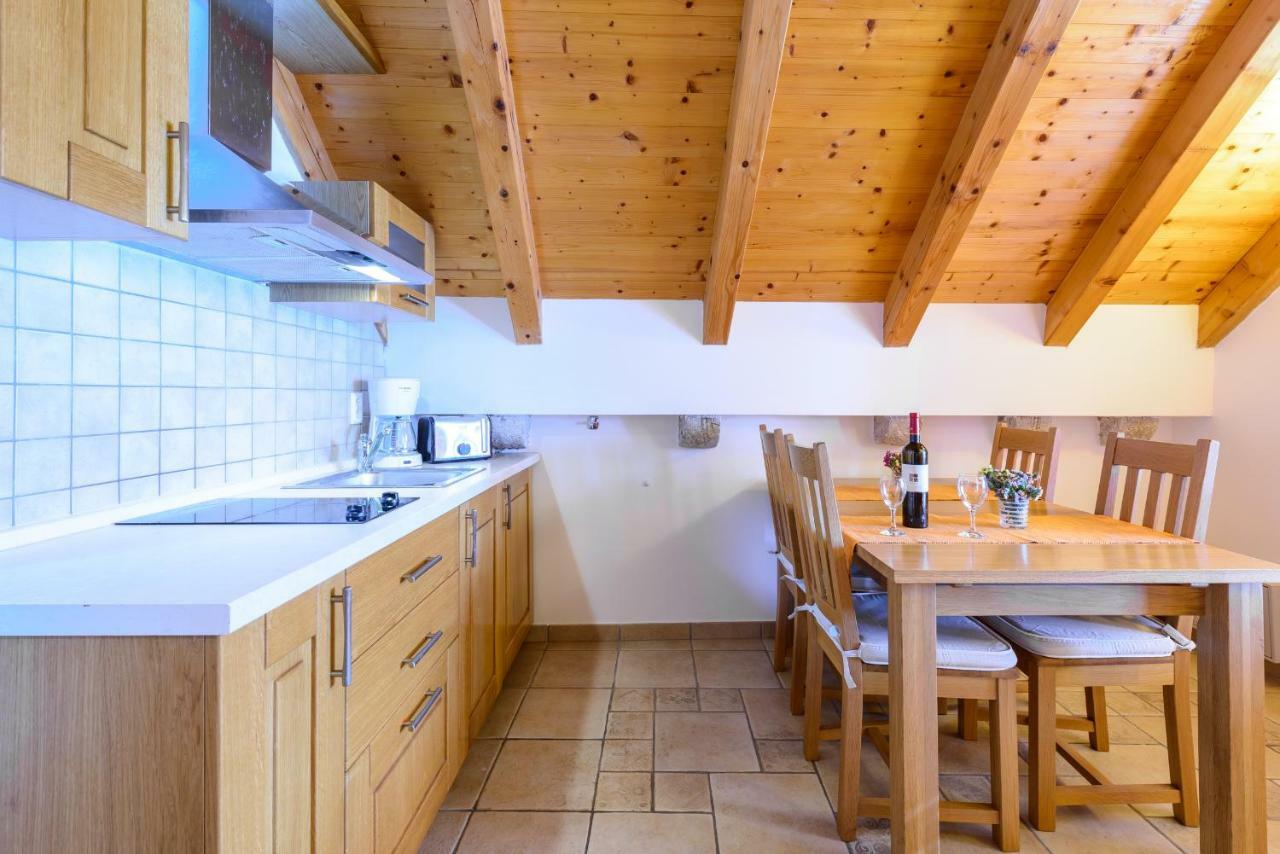 Apartments Petar 챠브타트 외부 사진